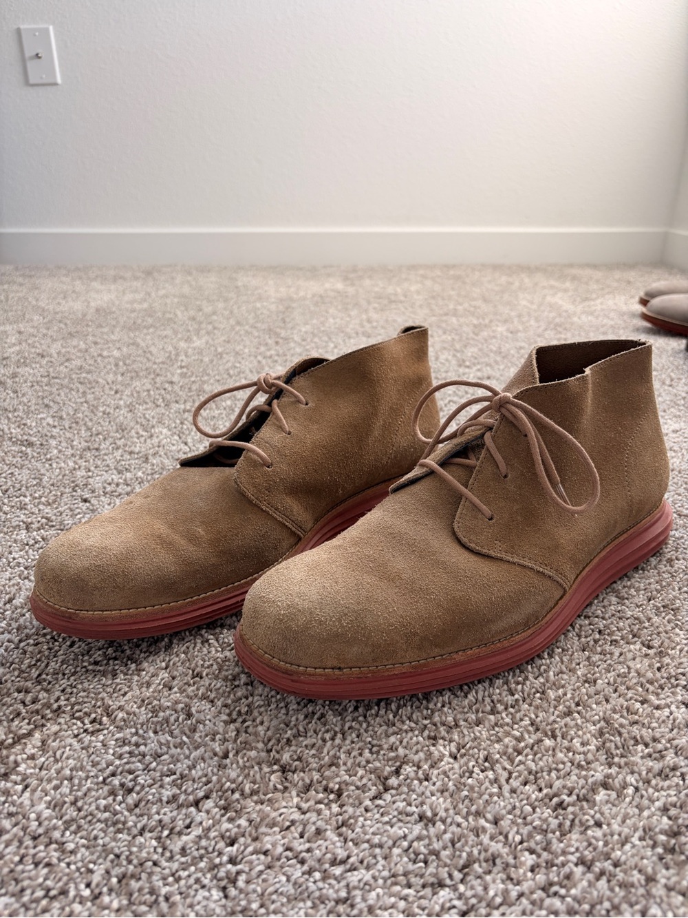 Cole Haan Lunargrand Mens Size 12 Tan Suede Chukka Boots Red Sole